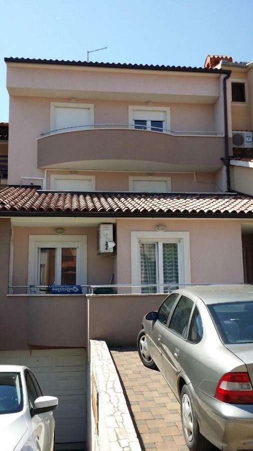 Apartmán Twins Pula Exteriér fotografie